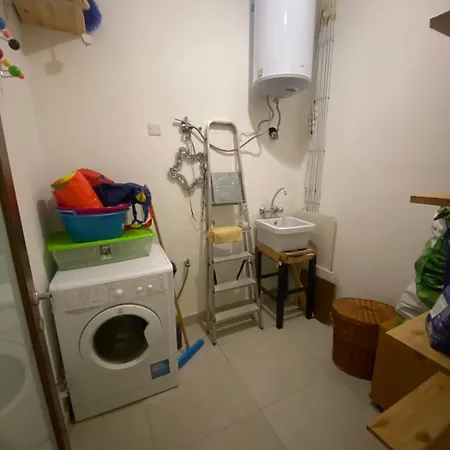 2 Bedroom Near St Julians *
